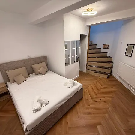 Popdan Loft דירה